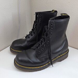 Vintage Original Dr Martens Made in England Smooth Black Combat Boots US Women 6